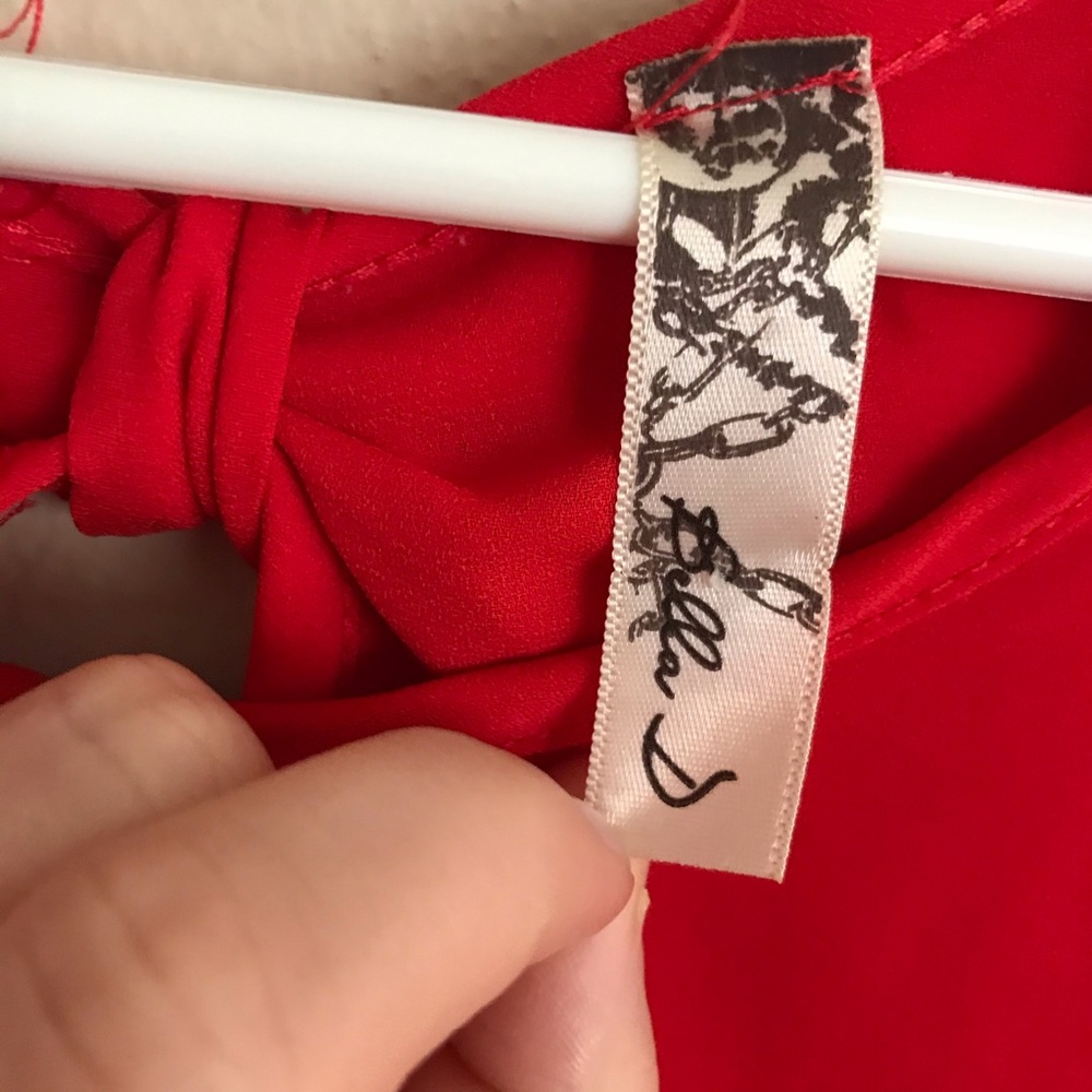 Red Bow Back Top - Picture 4 of 4